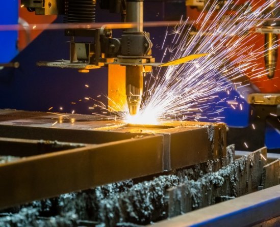 Pliage CNC de tôle acier inox et aluminium à Jœuf et le reste de Meurthe-et-Moselle Oxycoupage de précision en chanfrein à Jœuf et le reste de Meurthe-et-Moselle